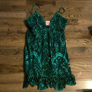 NWT Pretty Little Thing mini dress